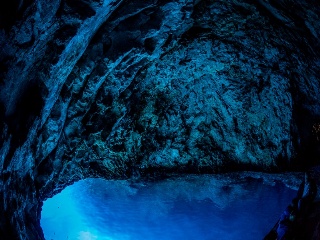 Blue cave tour split