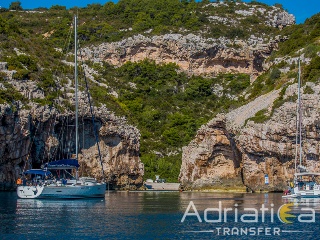 Stiniva boat tour