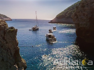 Stiniva boat tour